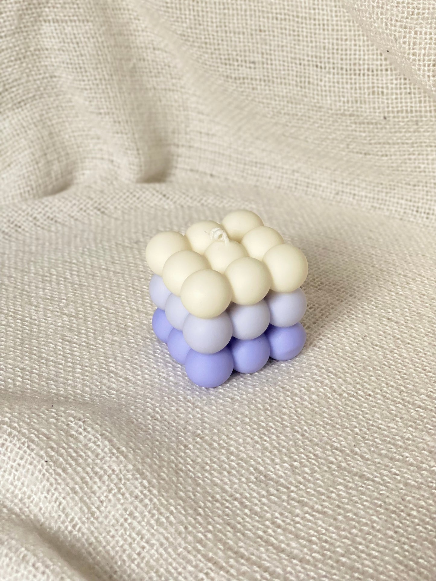 Cube tricolore